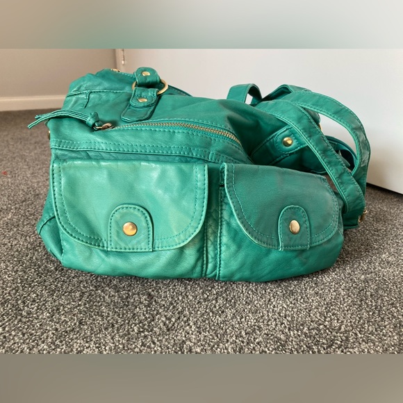 Blue Bird Handbags - Bluebird faux leather bag